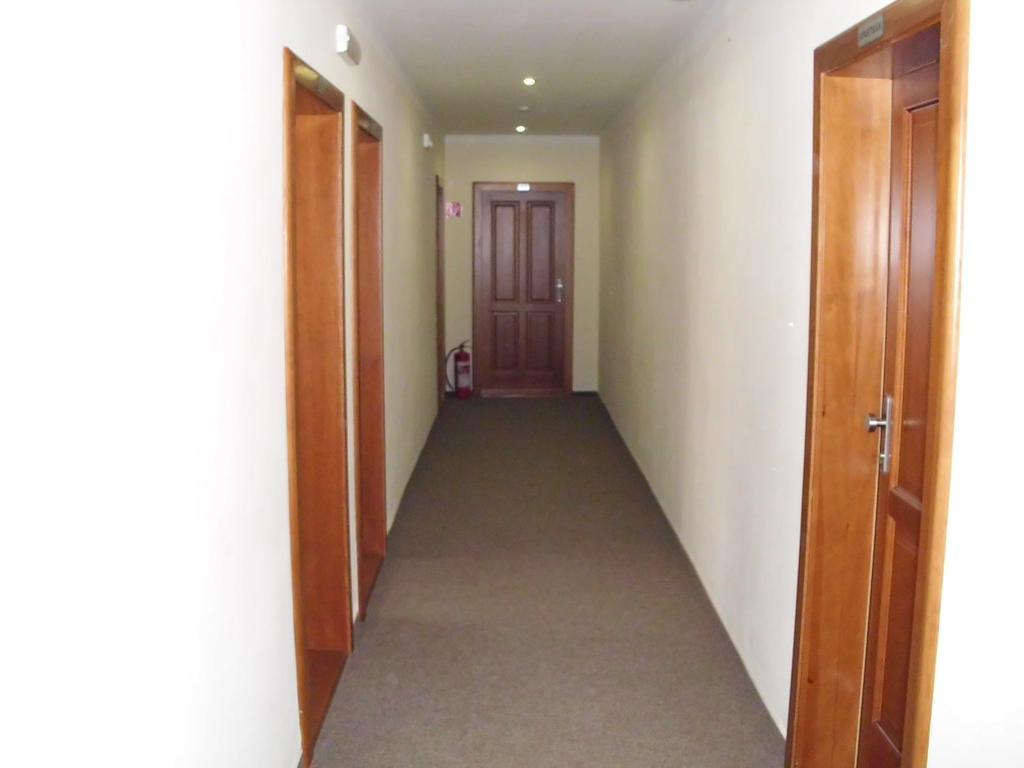 Guest House Mladost Prešov Exteriör bild