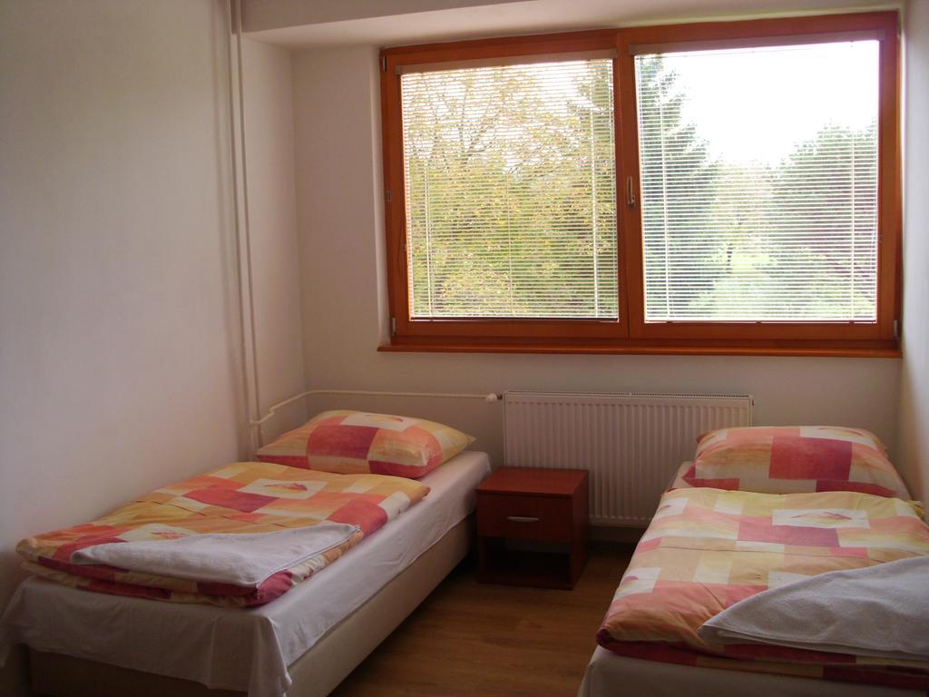 Guest House Mladost Prešov Exteriör bild
